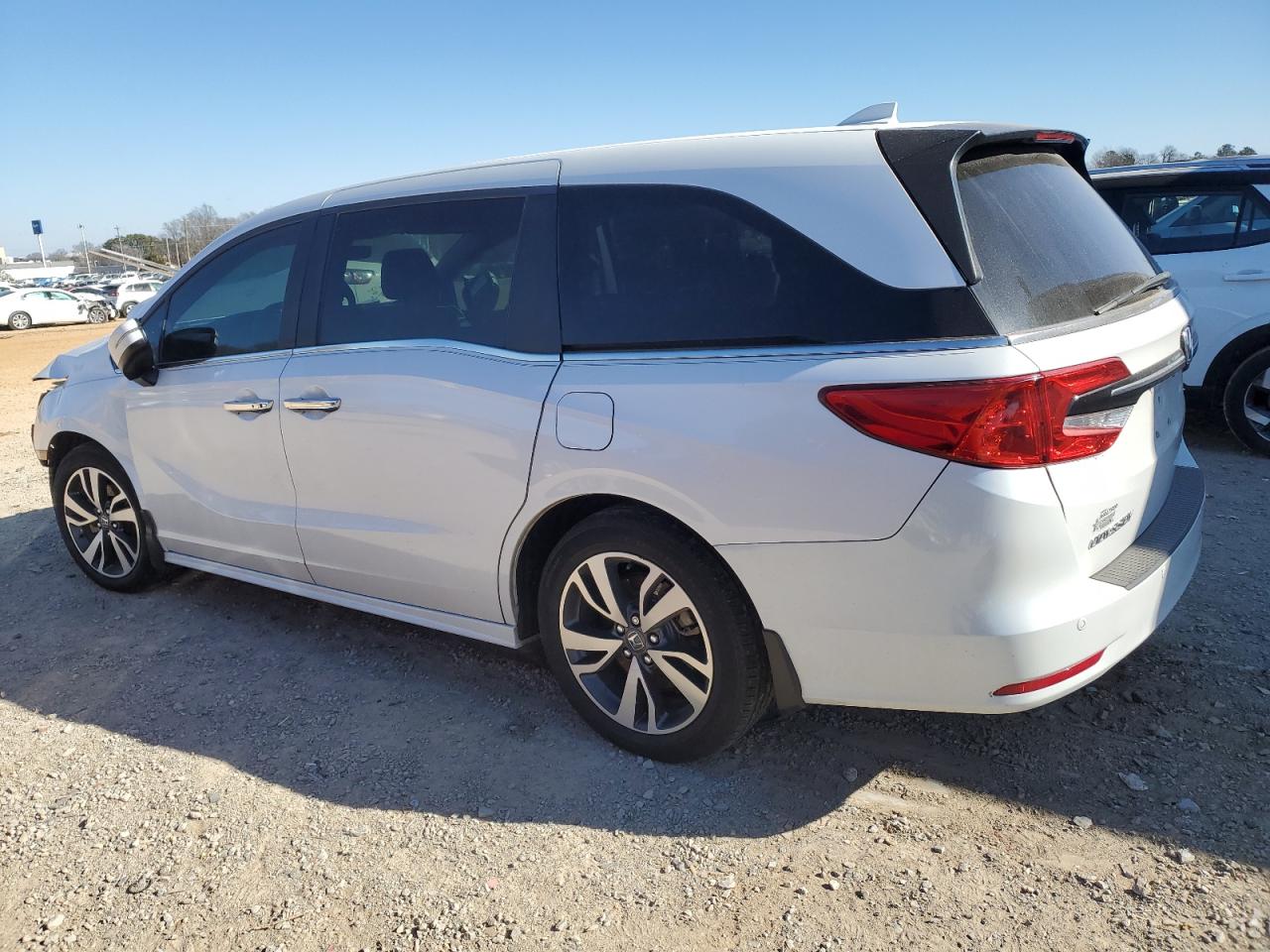 2021 Honda Odyssey - Image 2