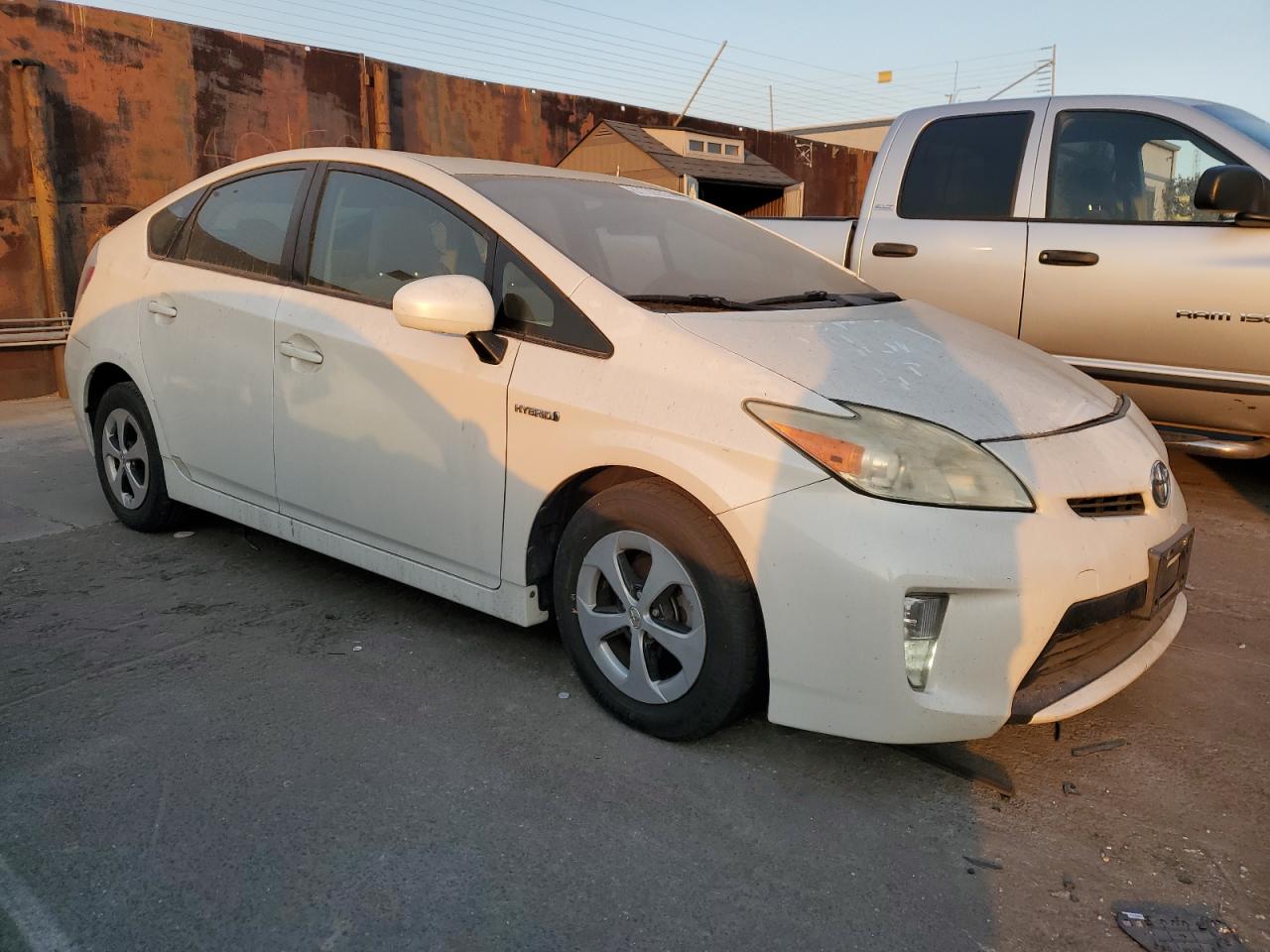 VIN JTDKN3DU7D0344794 2013 TOYOTA PRIUS no.4