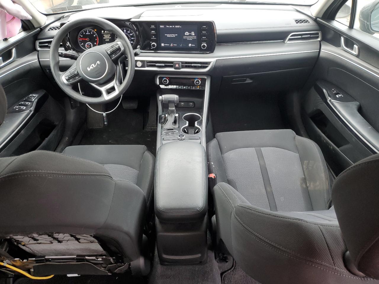 2022 Kia K5 - Image 8