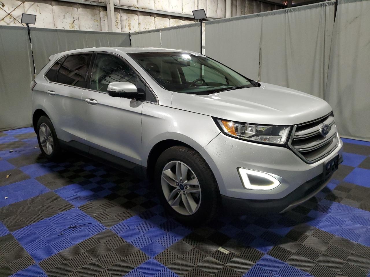 VIN 2FMPK3J96JBB86825 2018 FORD EDGE no.4