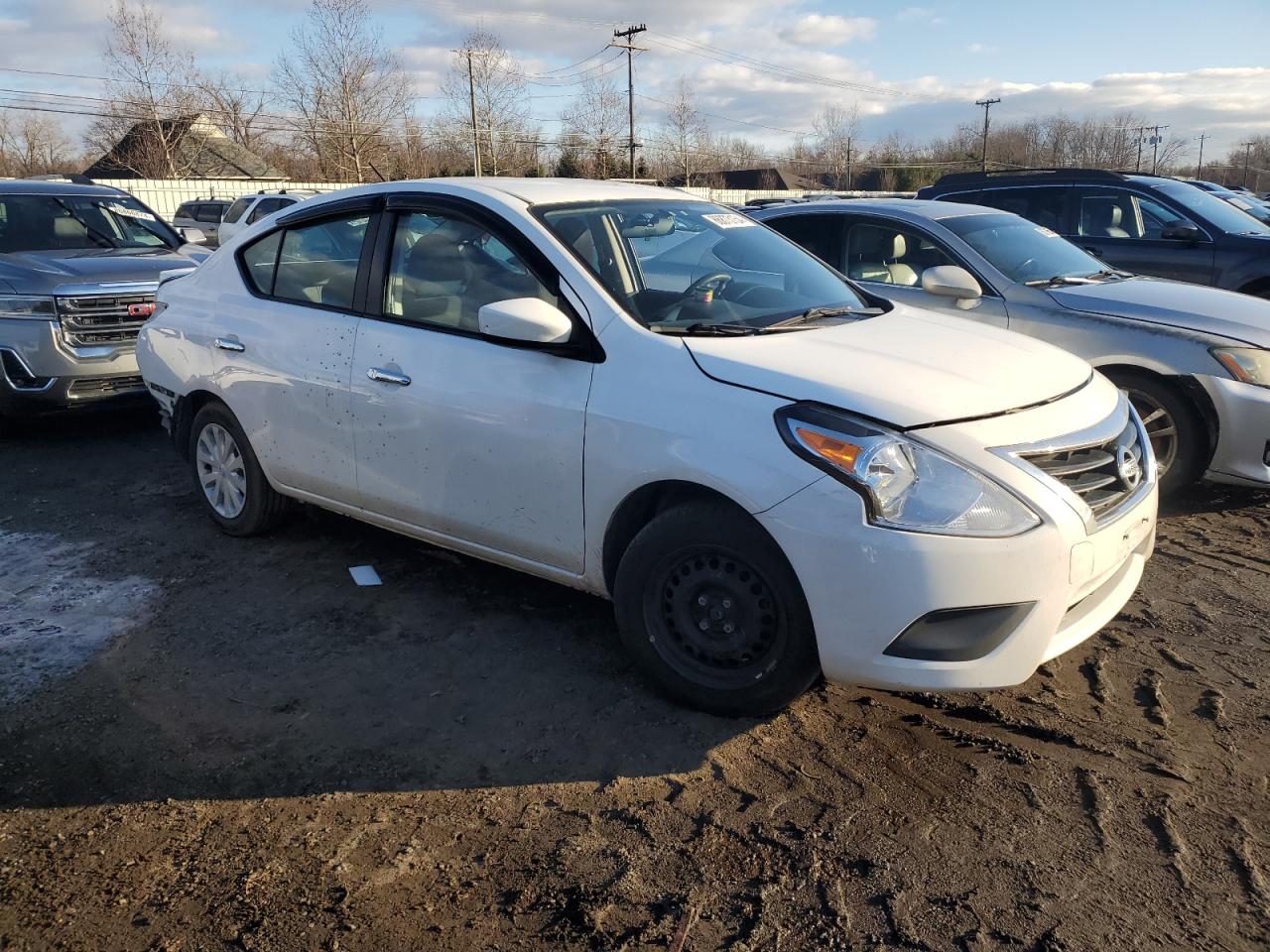 VIN 3N1CN7AP3JL802407 2018 NISSAN VERSA no.4