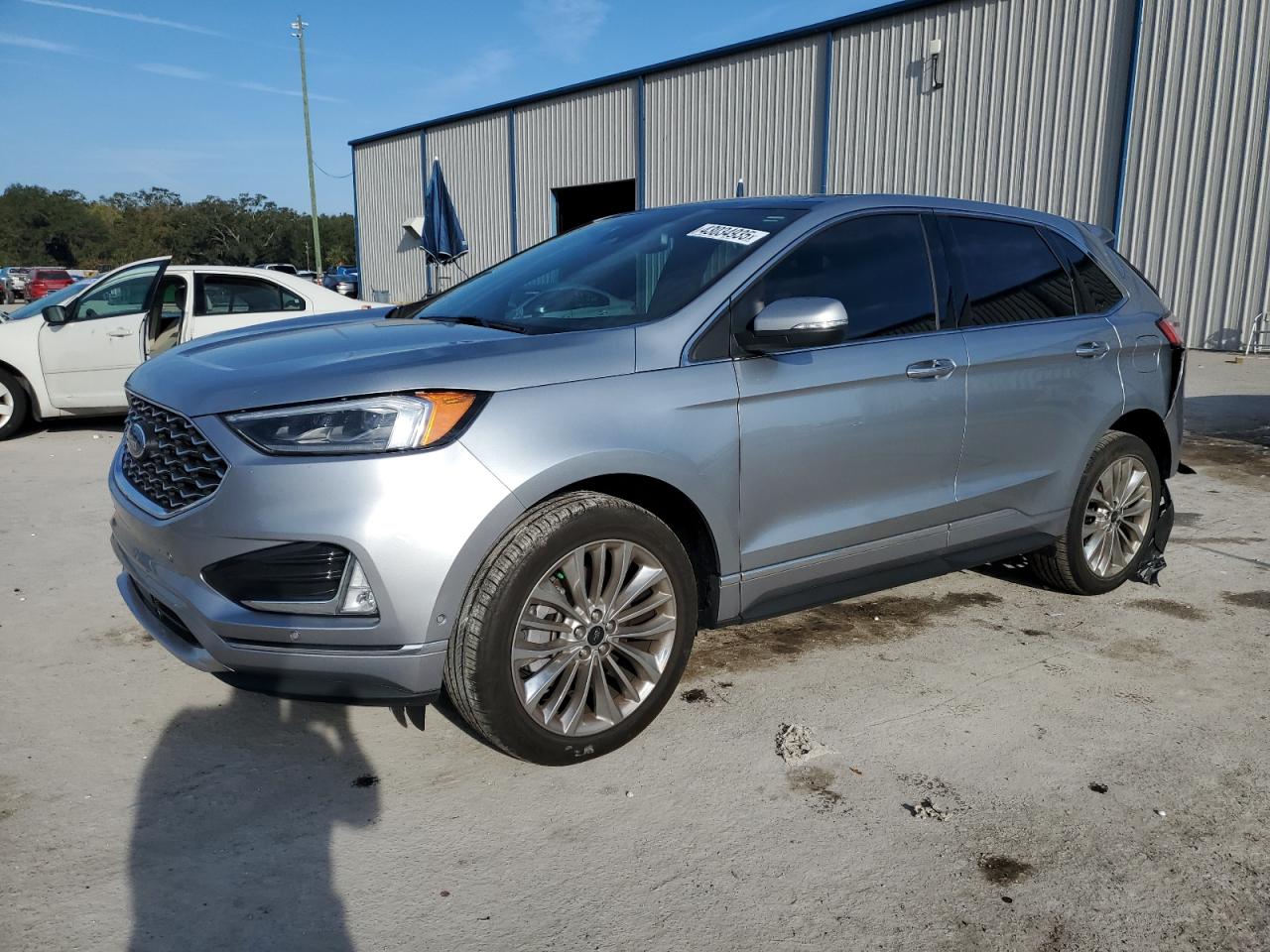 2022 Ford Edge - Image 1