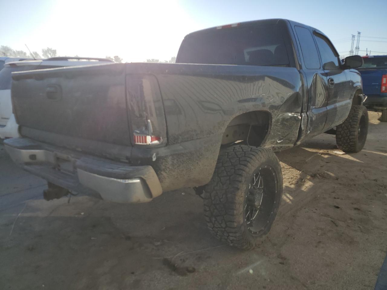2006 Chevrolet Silverado - Image 3