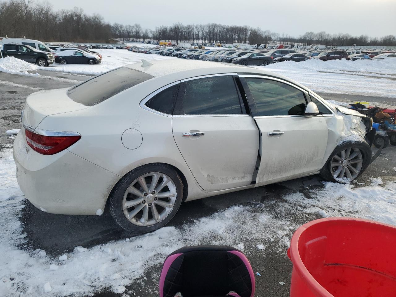 2013 Buick Verano - Image 3