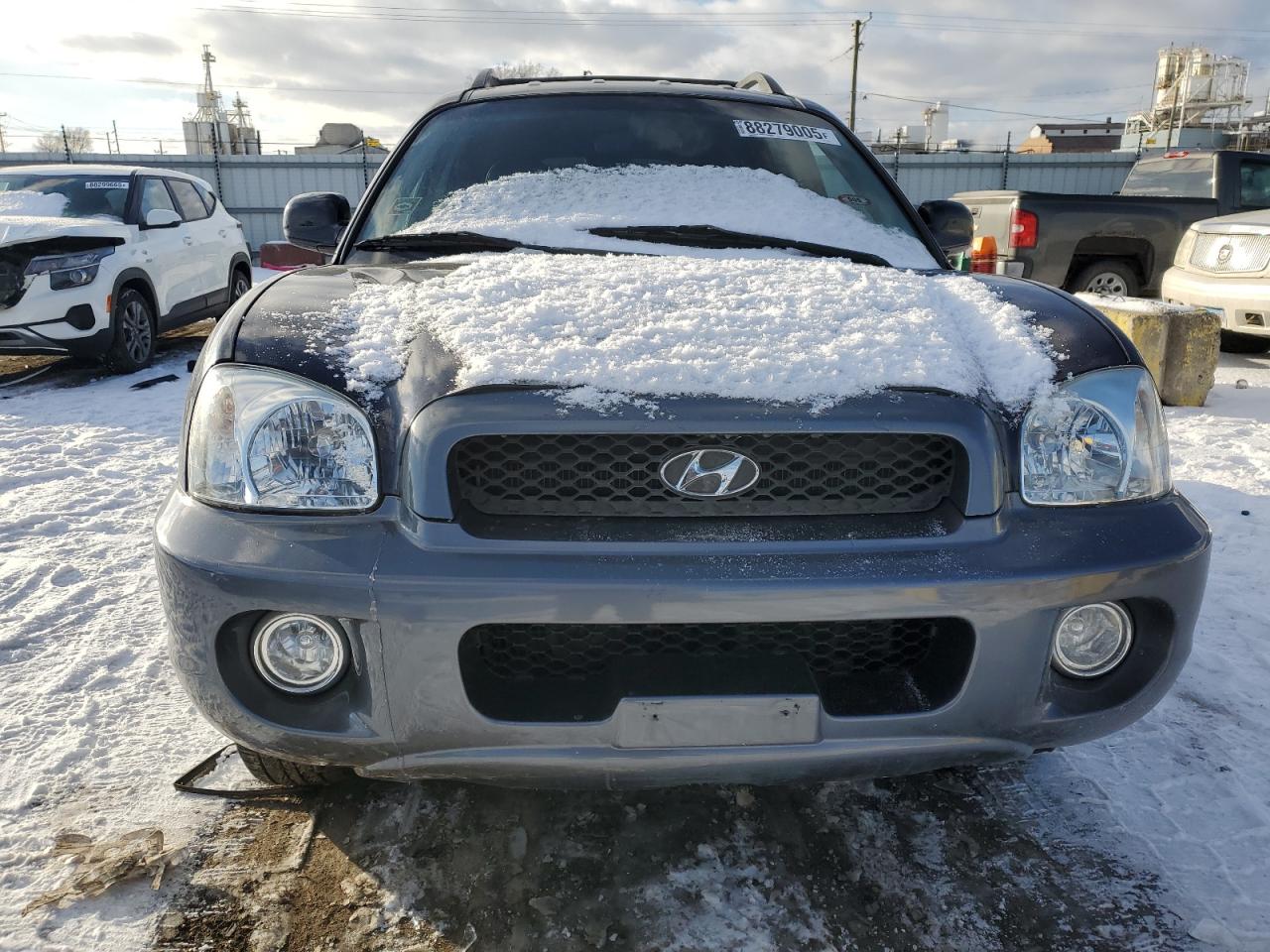 2004 Hyundai Santa Fe - Image 5