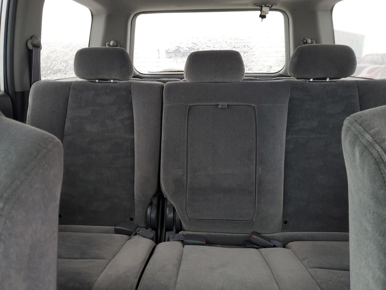 2004 Honda Pilot - Image 10