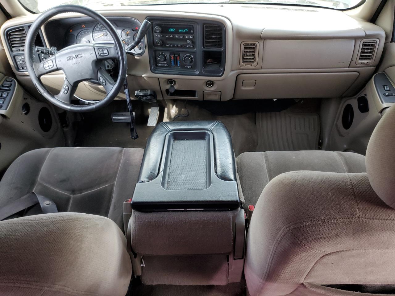 2006 GMC Sierra - Image 8