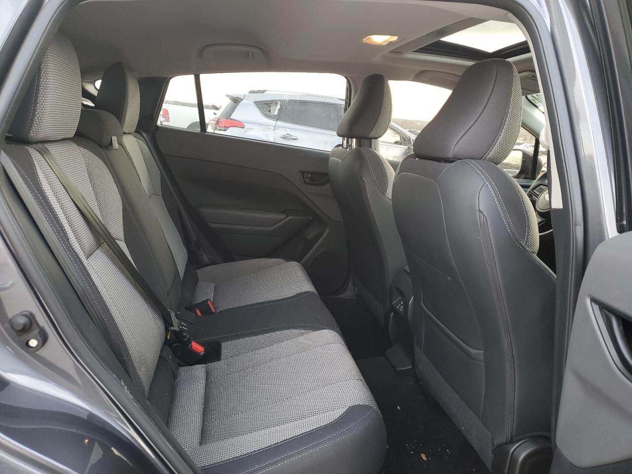 2024 Subaru Crosstrek Premium VIN: JF2GUADC9R8252102 Lot: 43719685