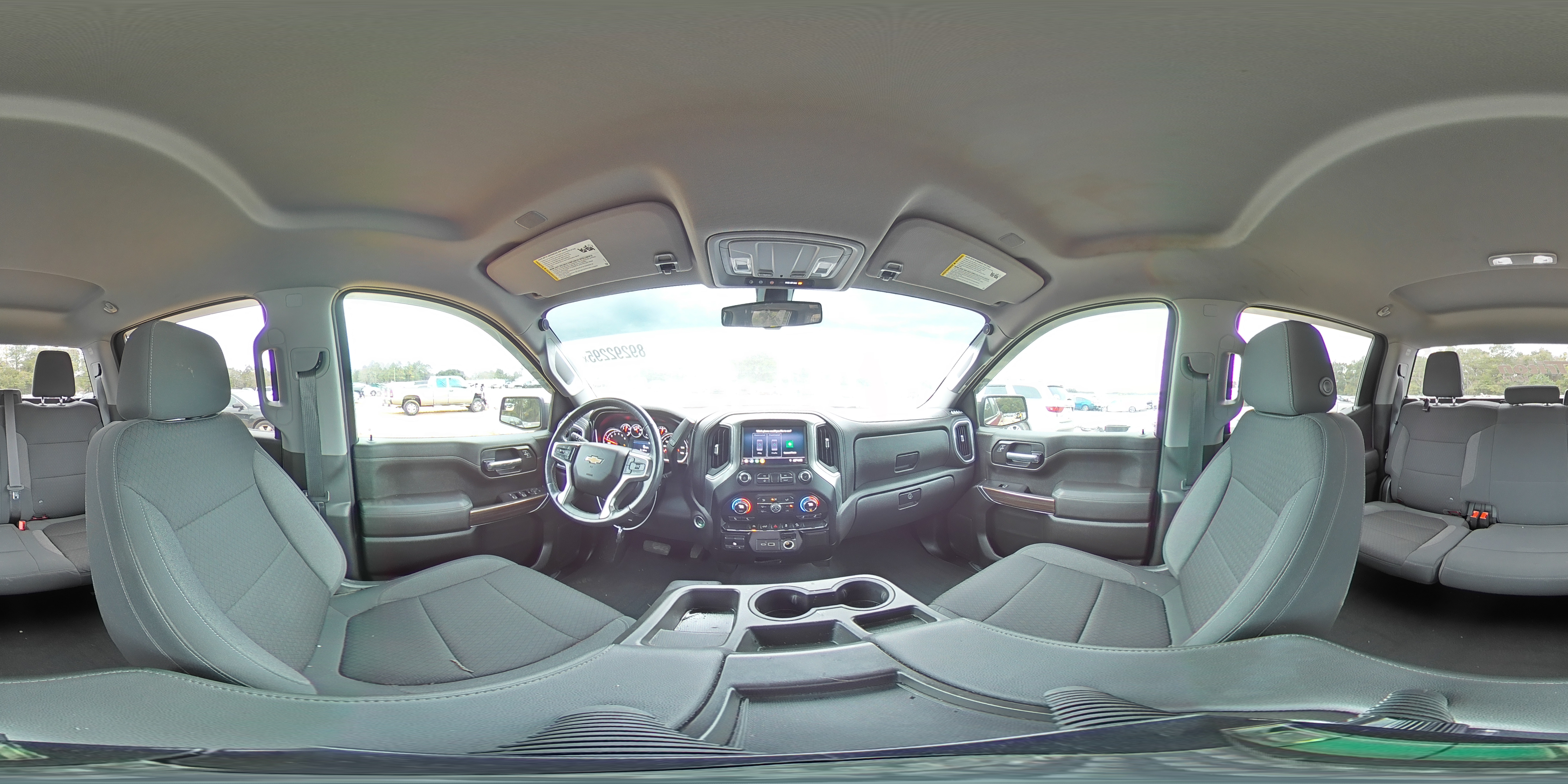2021 Chevrolet Silverado - Image 12