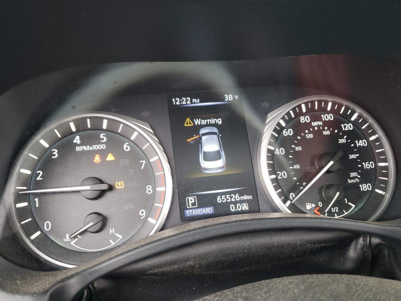 2015 Infiniti Q50 - Image 9