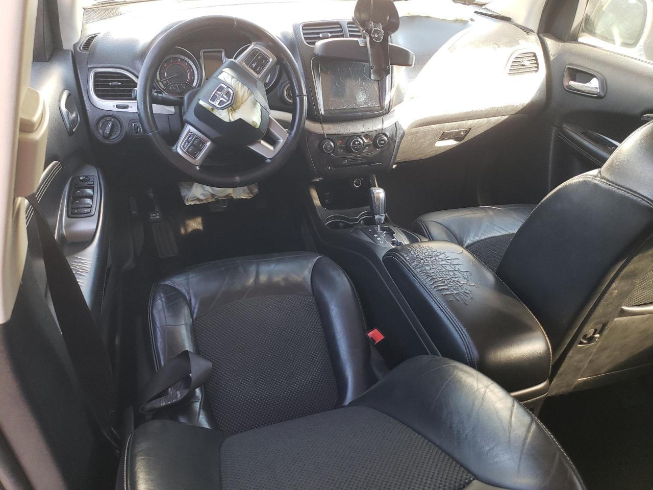 2019 Dodge Journey - Image 8
