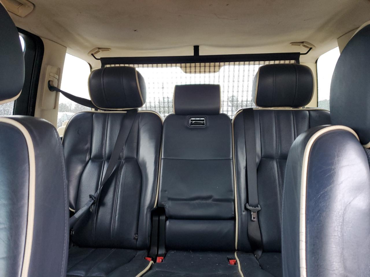 2008 Land Rover Range Rover - Image 10