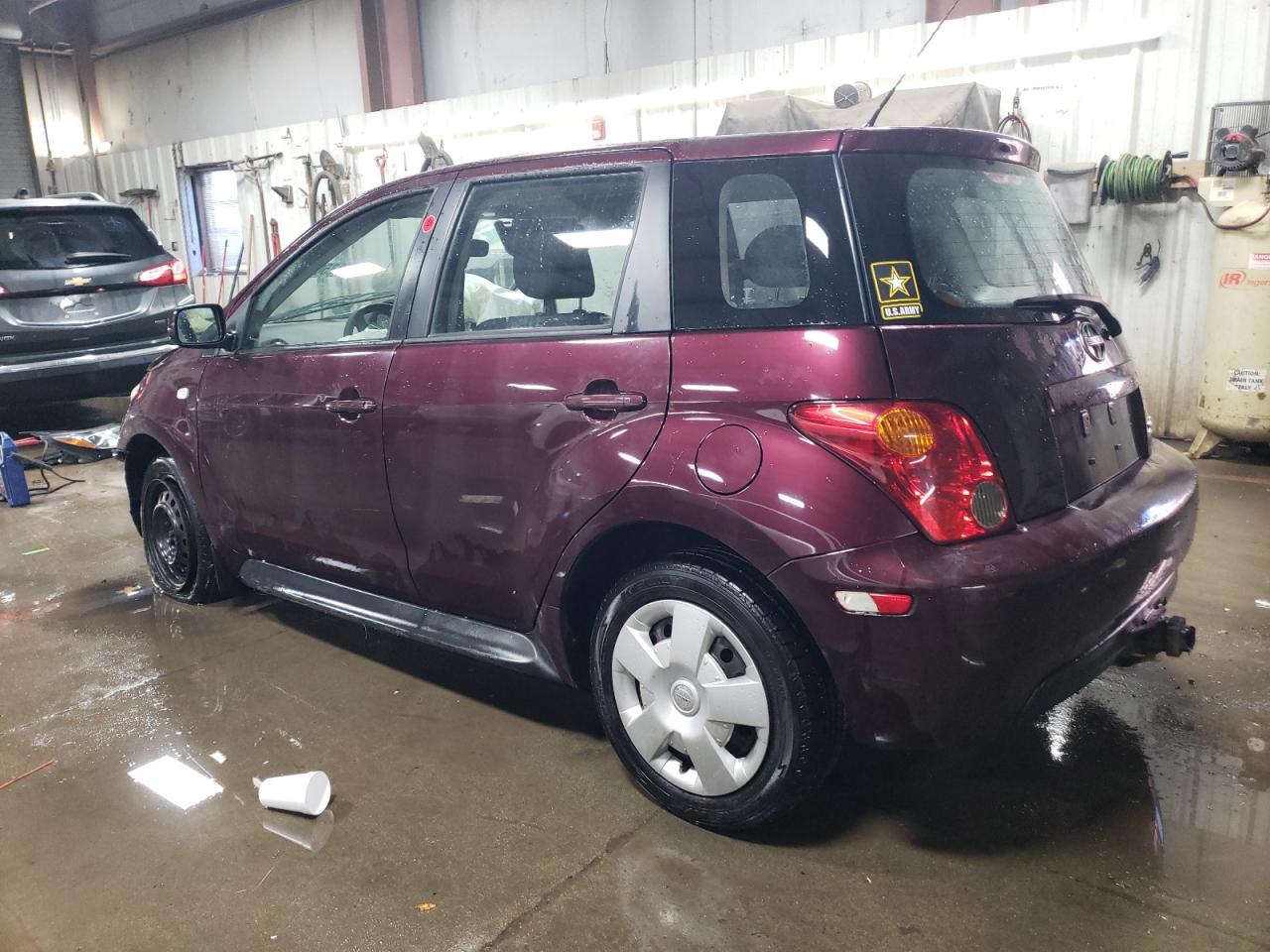 2005 Toyota xA - Image 2