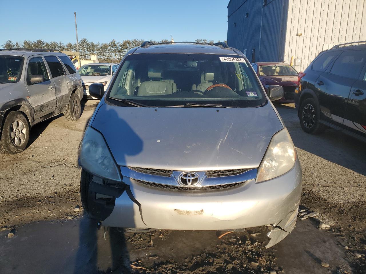 2009 Toyota Sienna - Image 5