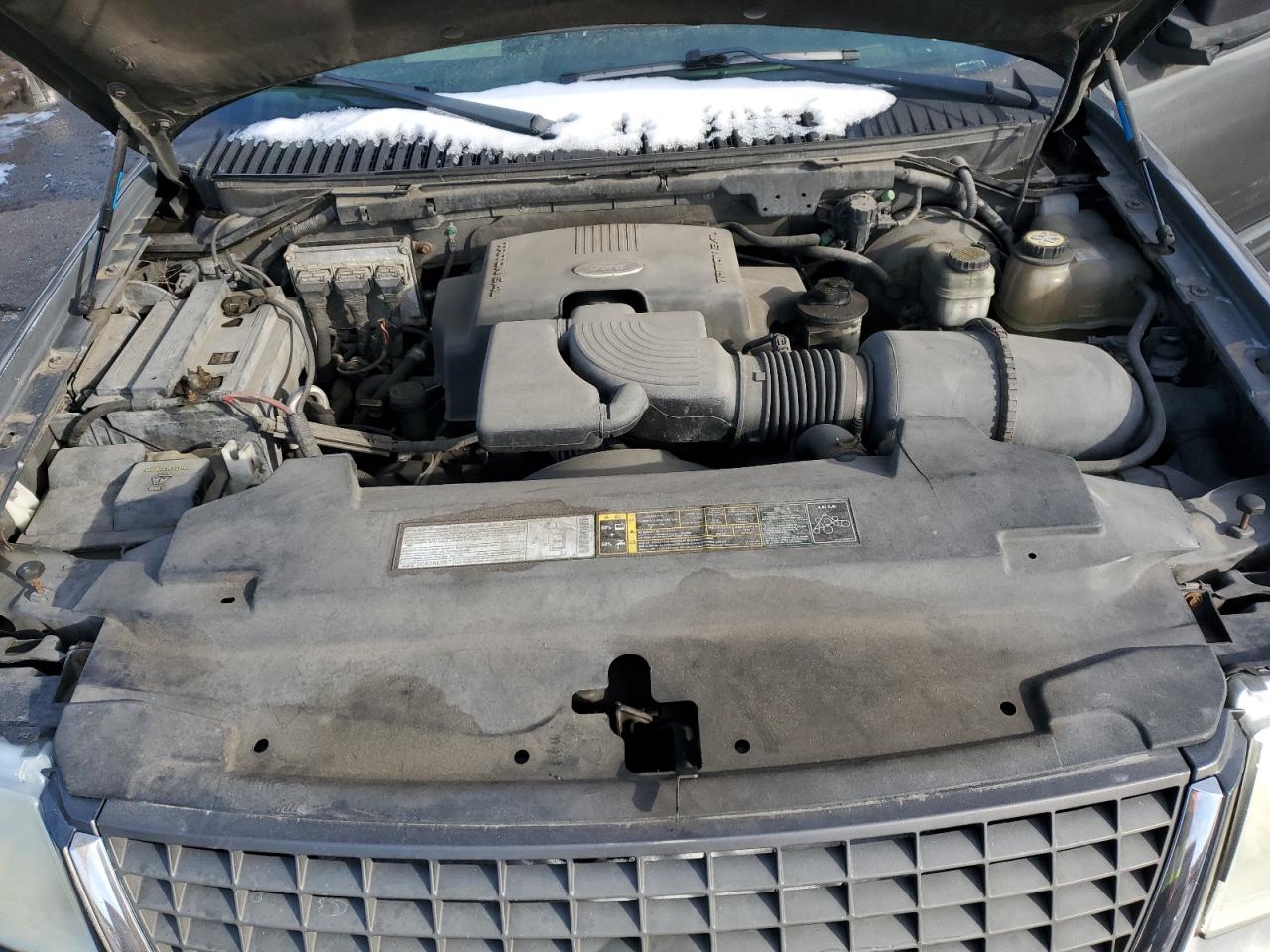 2003 Ford Expedition - Image 12