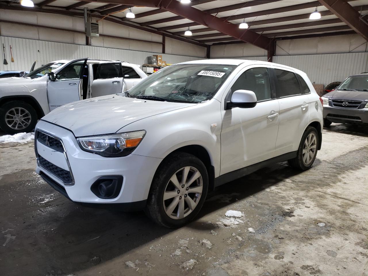 VIN 4A4AR3AU4DE011792 2013 MITSUBISHI OUTLANDER no.1