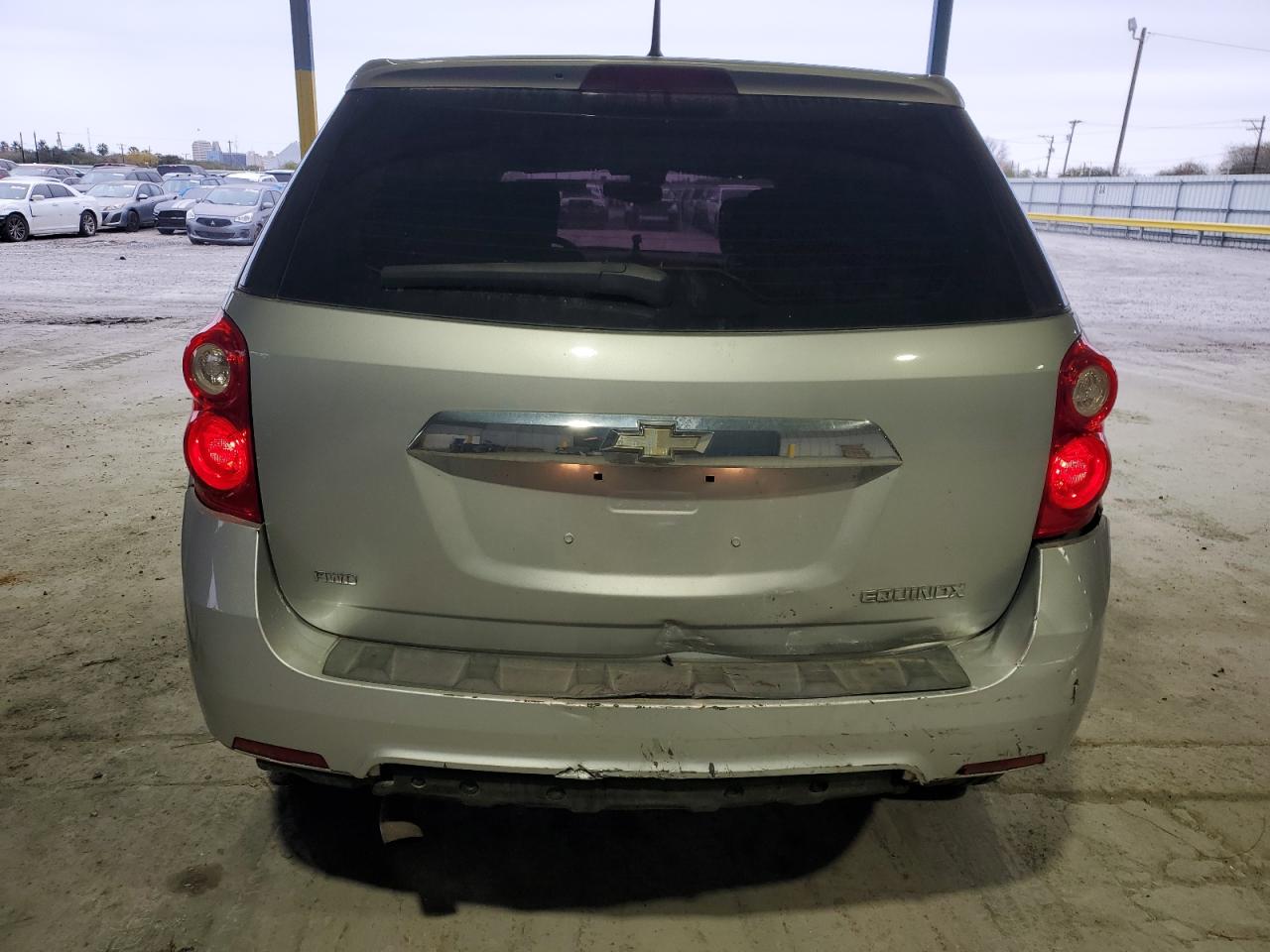 2011 Chevrolet Equinox - Image 6