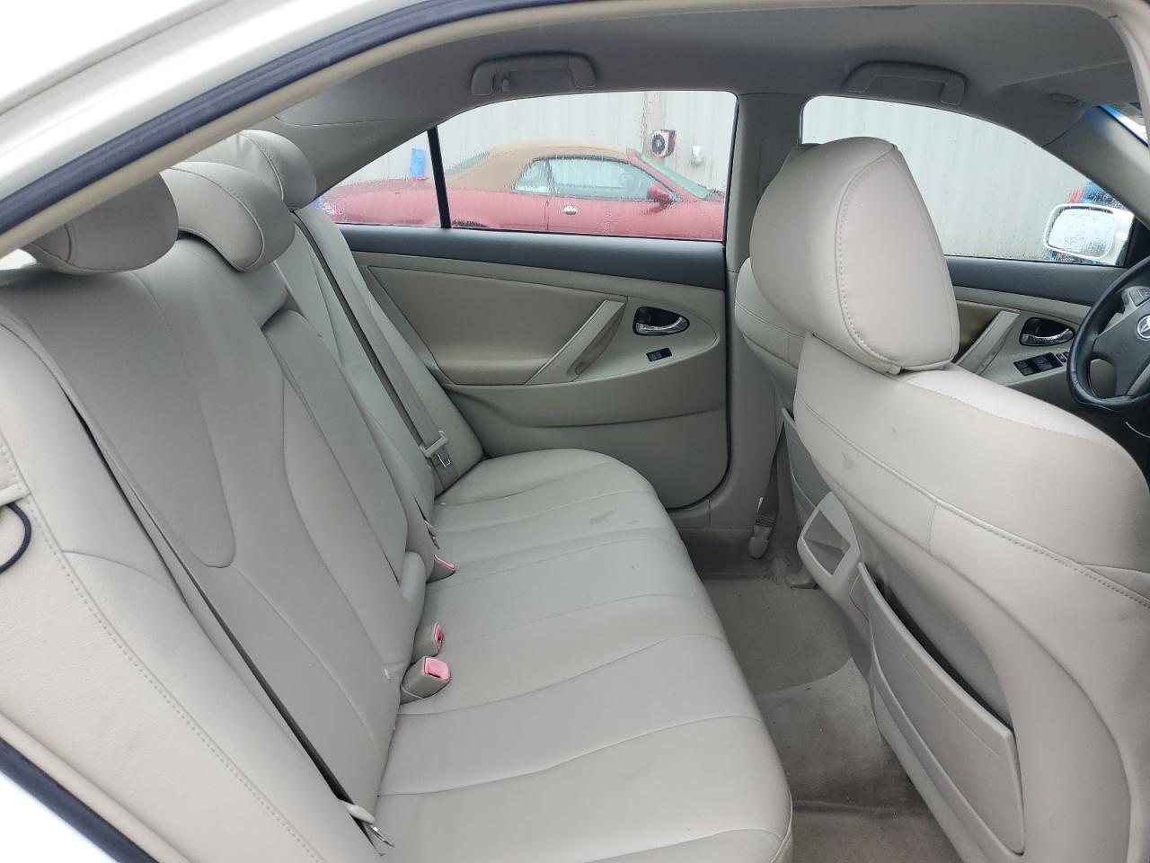 2007 Toyota Camry - Image 10