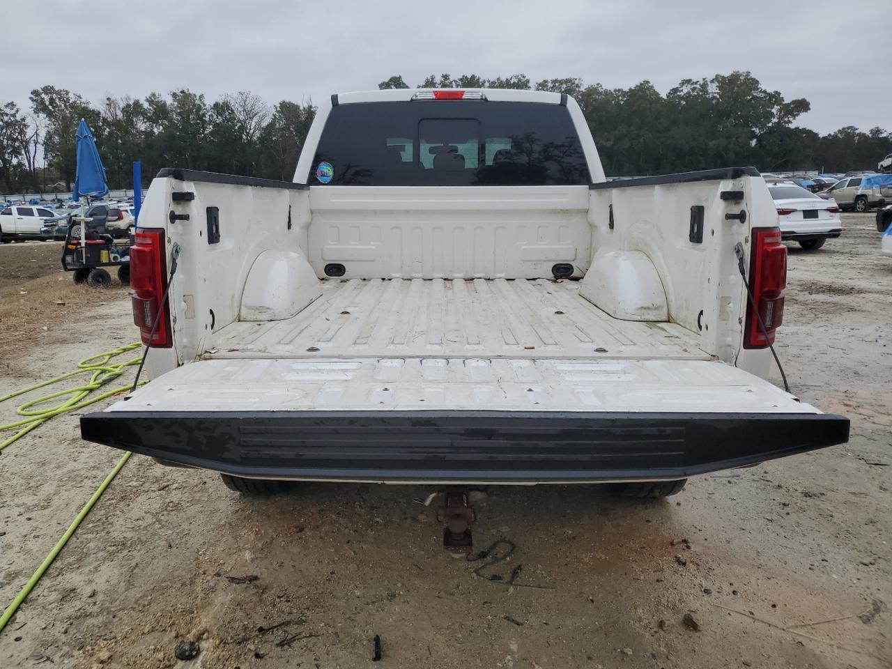 2015 Ford F-150 - Image 6