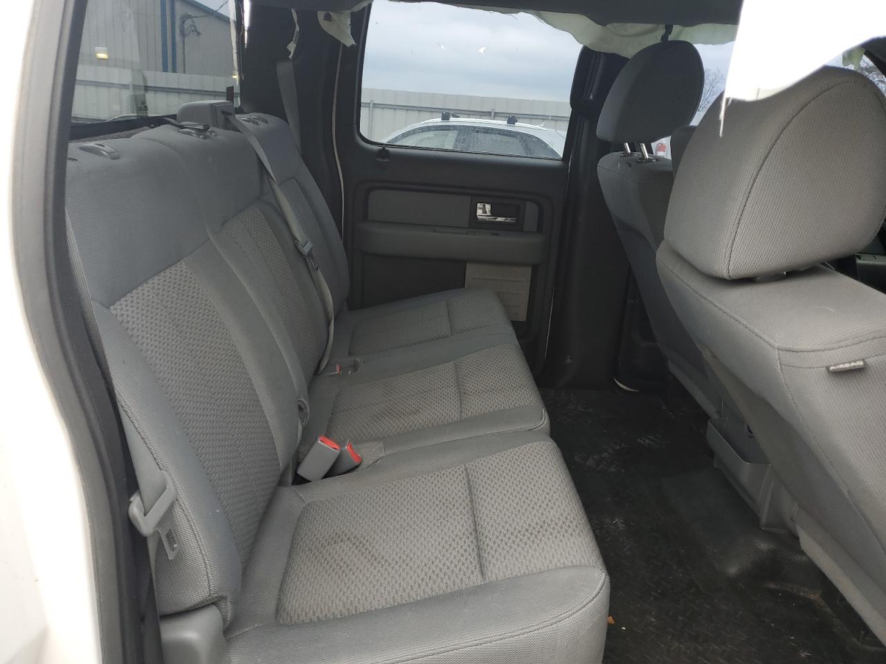 2012 Ford F-150 - Image 10