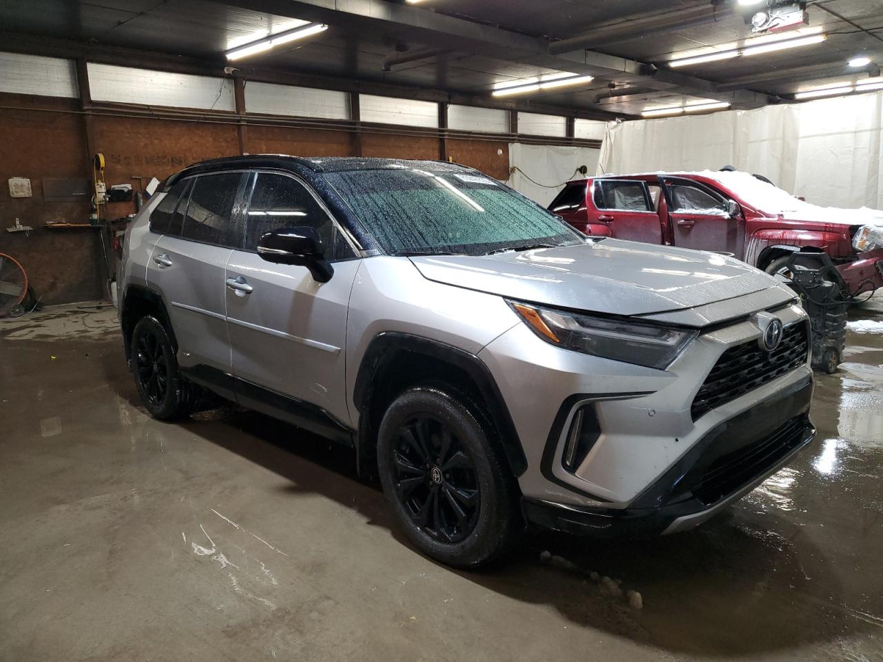 2023 Toyota RAV 4 - Image 4