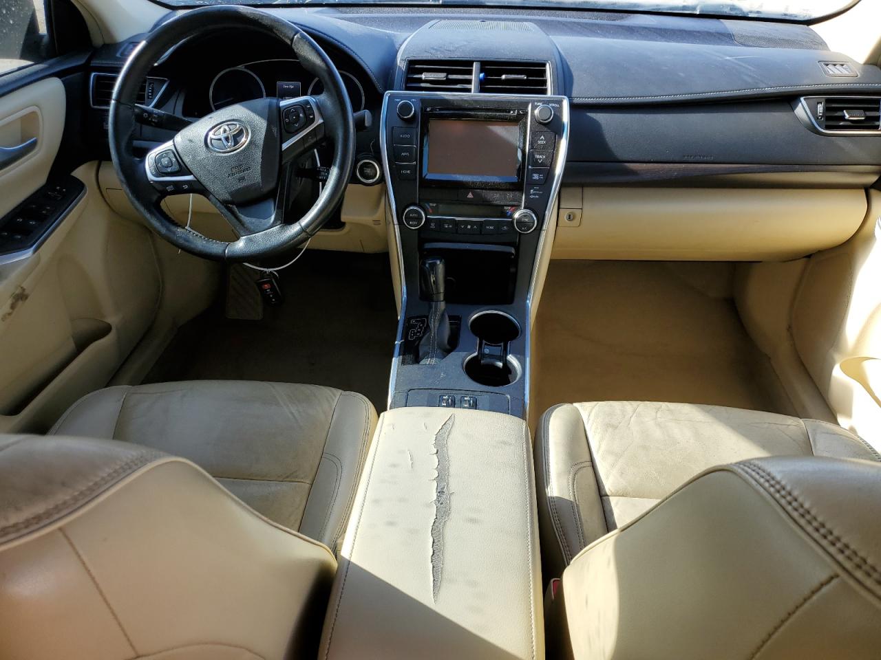 2015 Toyota Camry - Image 8