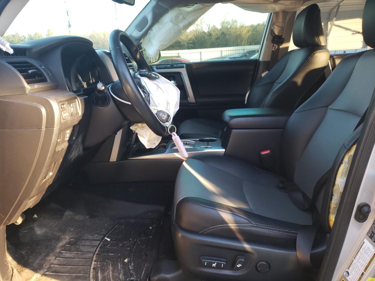 2017 Toyota 4Runner - Image 7