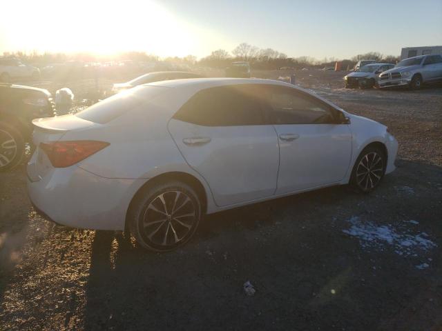 Седаны TOYOTA COROLLA 2017 Белы