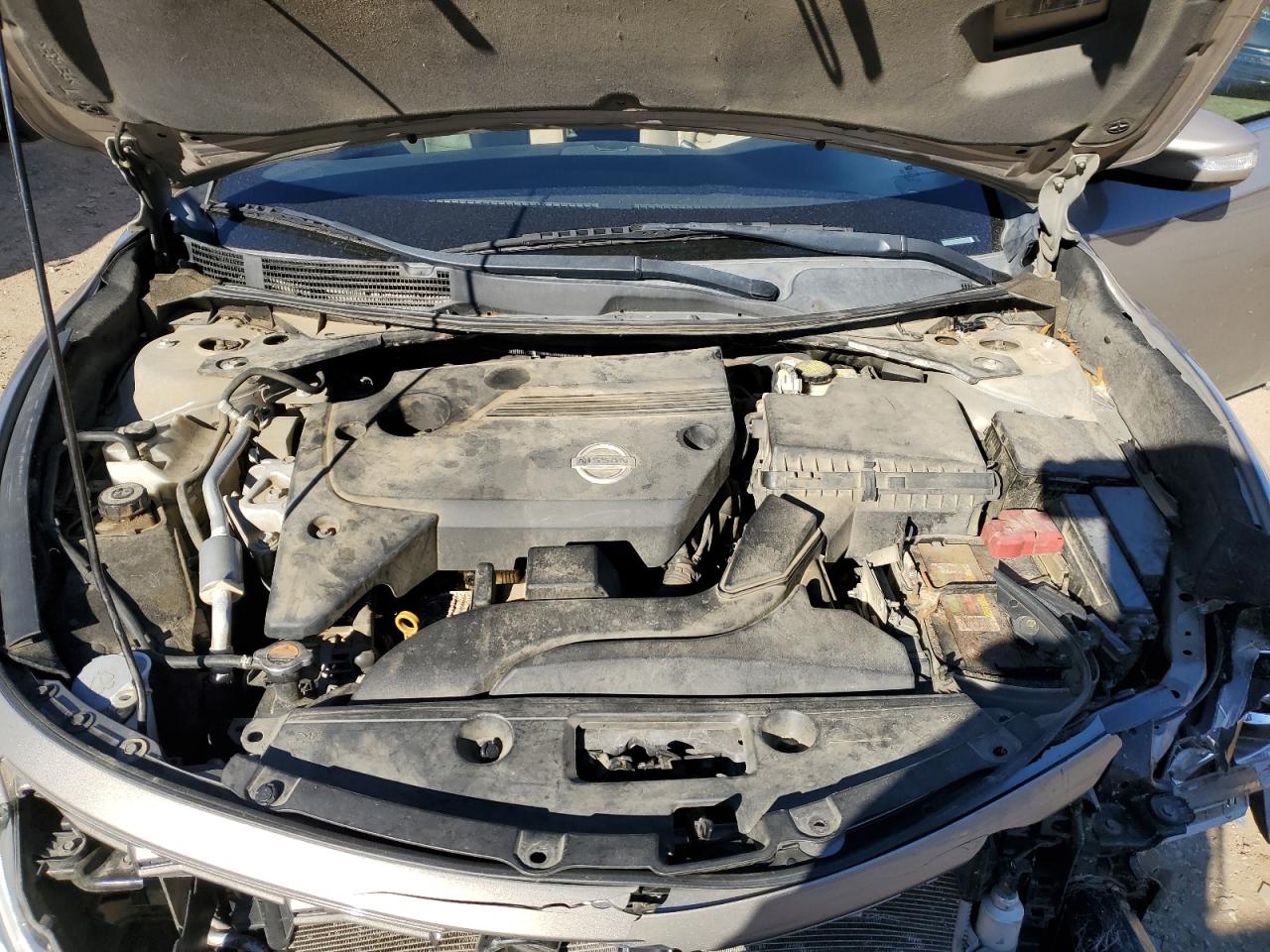 2015 Nissan Altima - Image 13