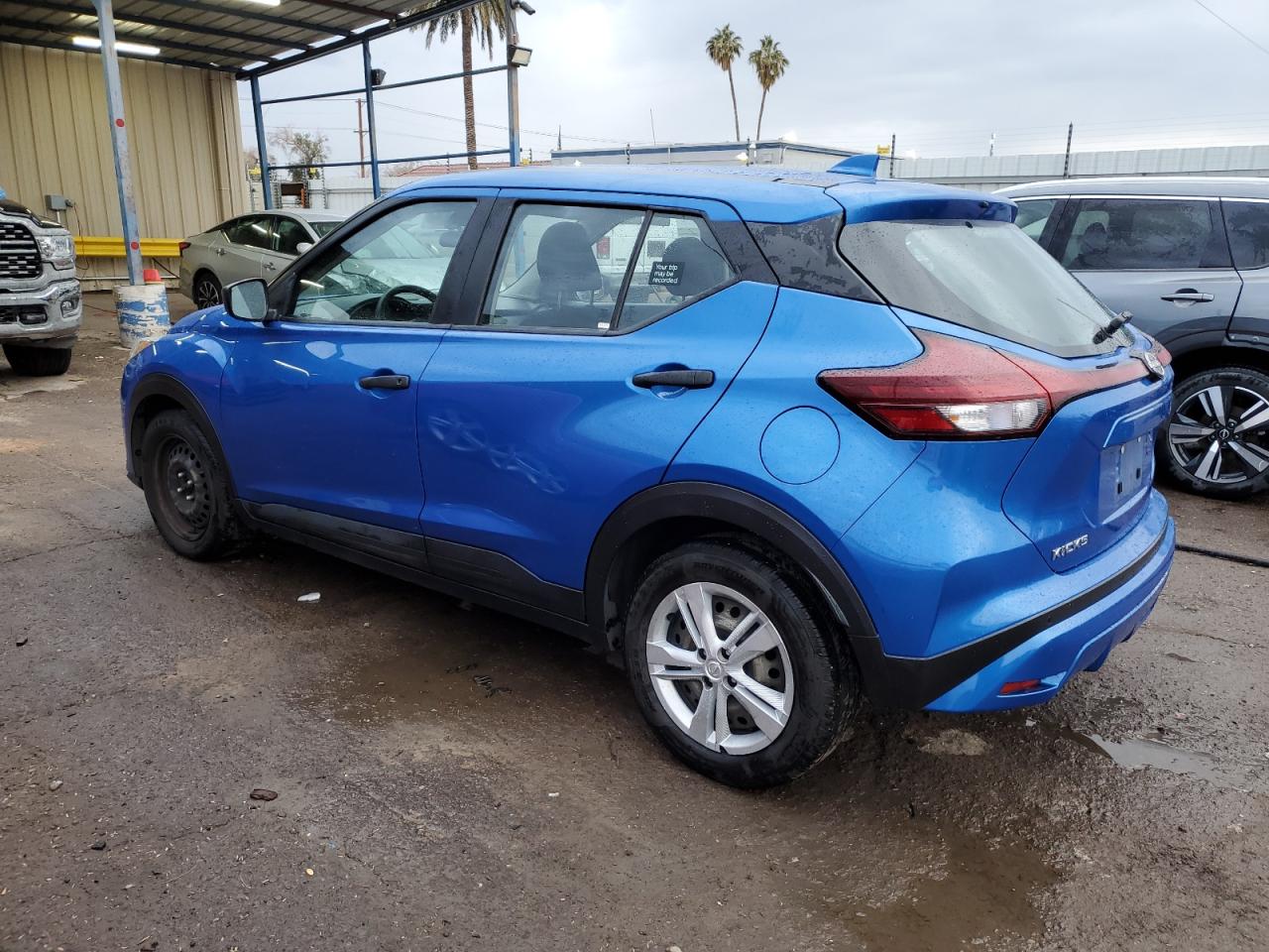 2022 Nissan Kicks - Image 2