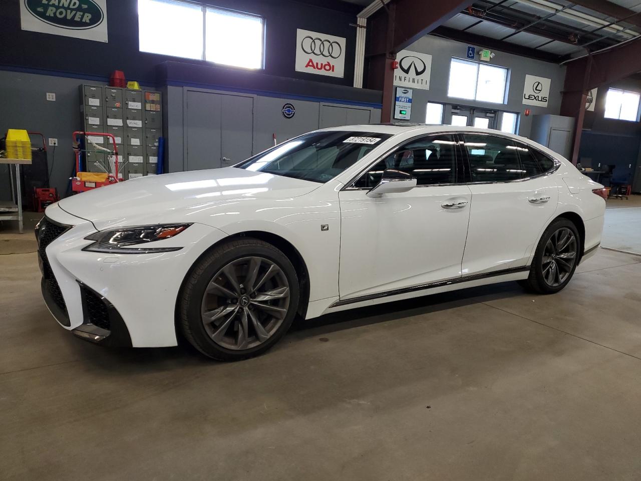 2019 LEXUS LS500