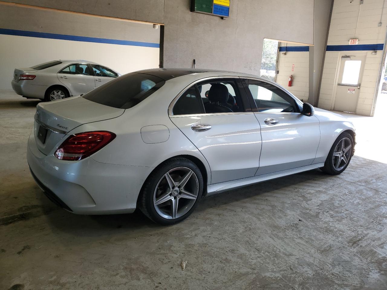 2016 Mercedes-Benz C-klasse - Image 3