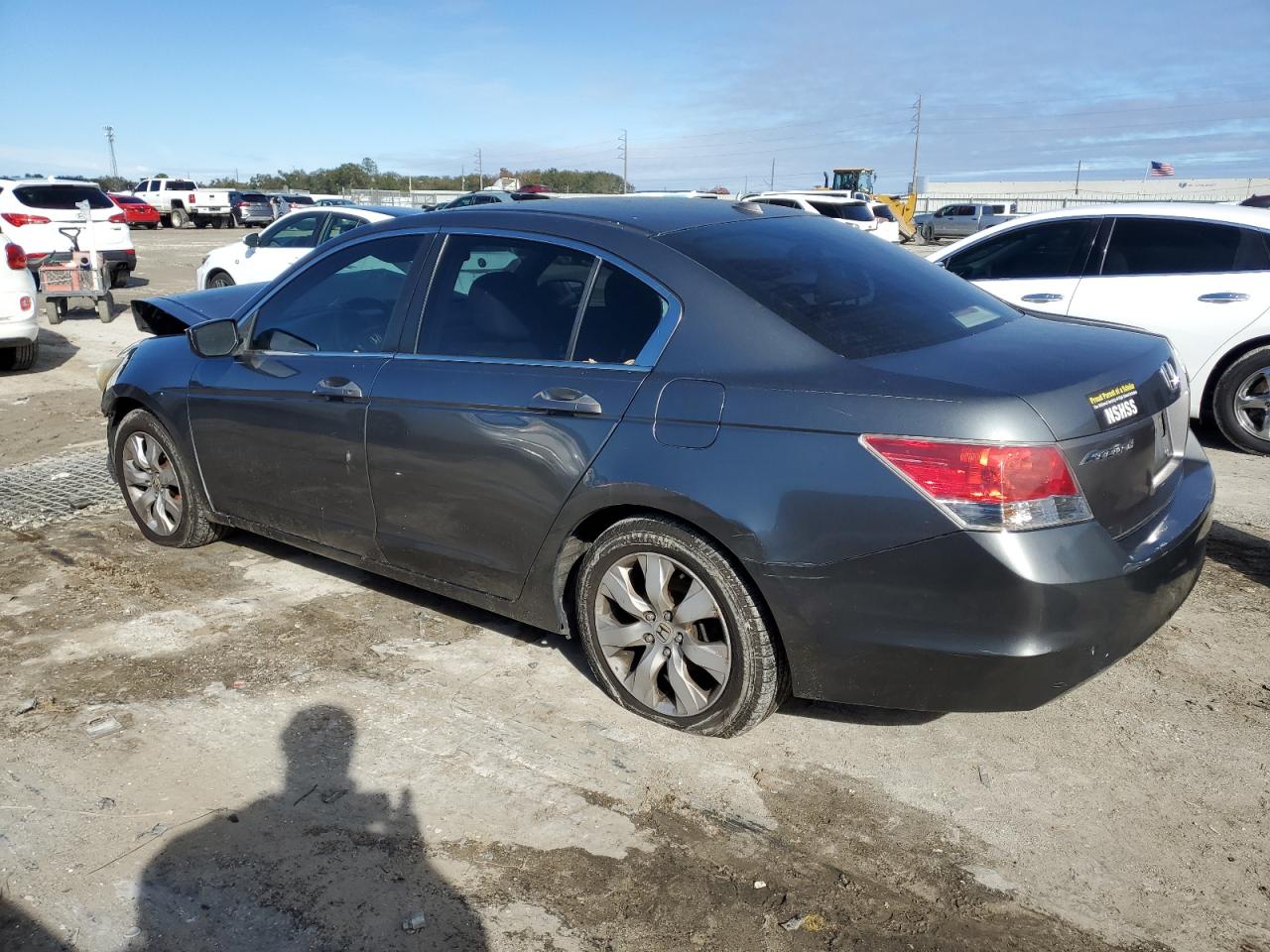 2009 Honda Accord - Image 2