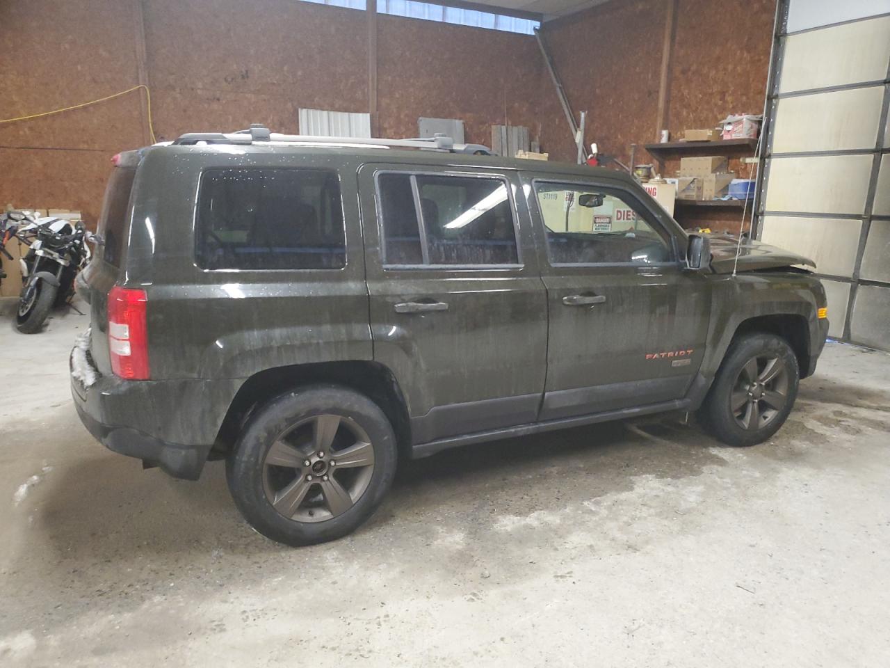 2016 Jeep Liberty (Patriot) - Image 3