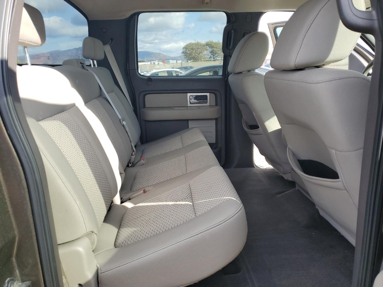 2009 Ford F-150 - Image 10