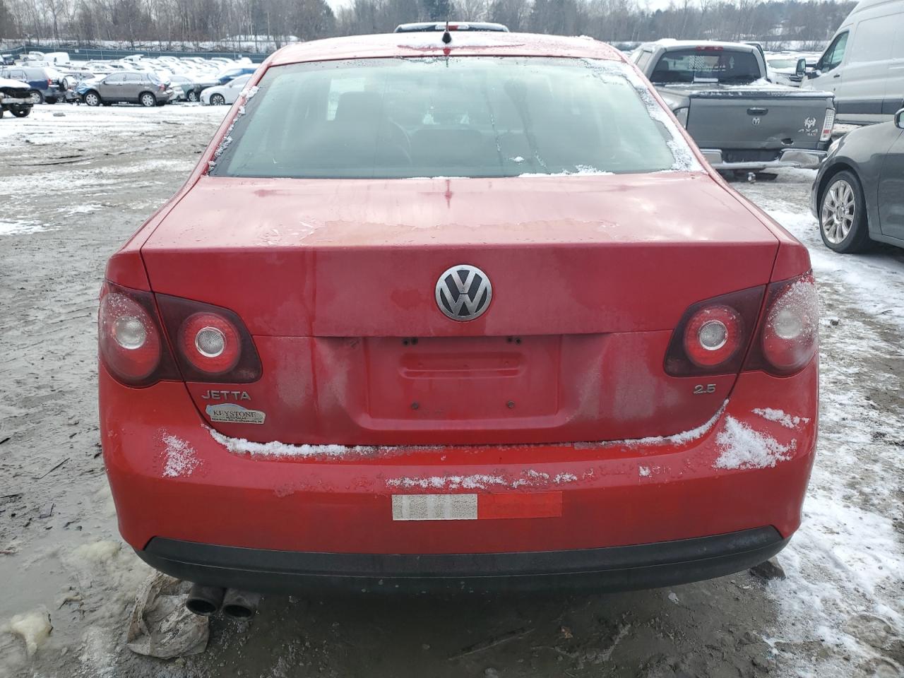 2010 Volkswagen Jetta - Image 6