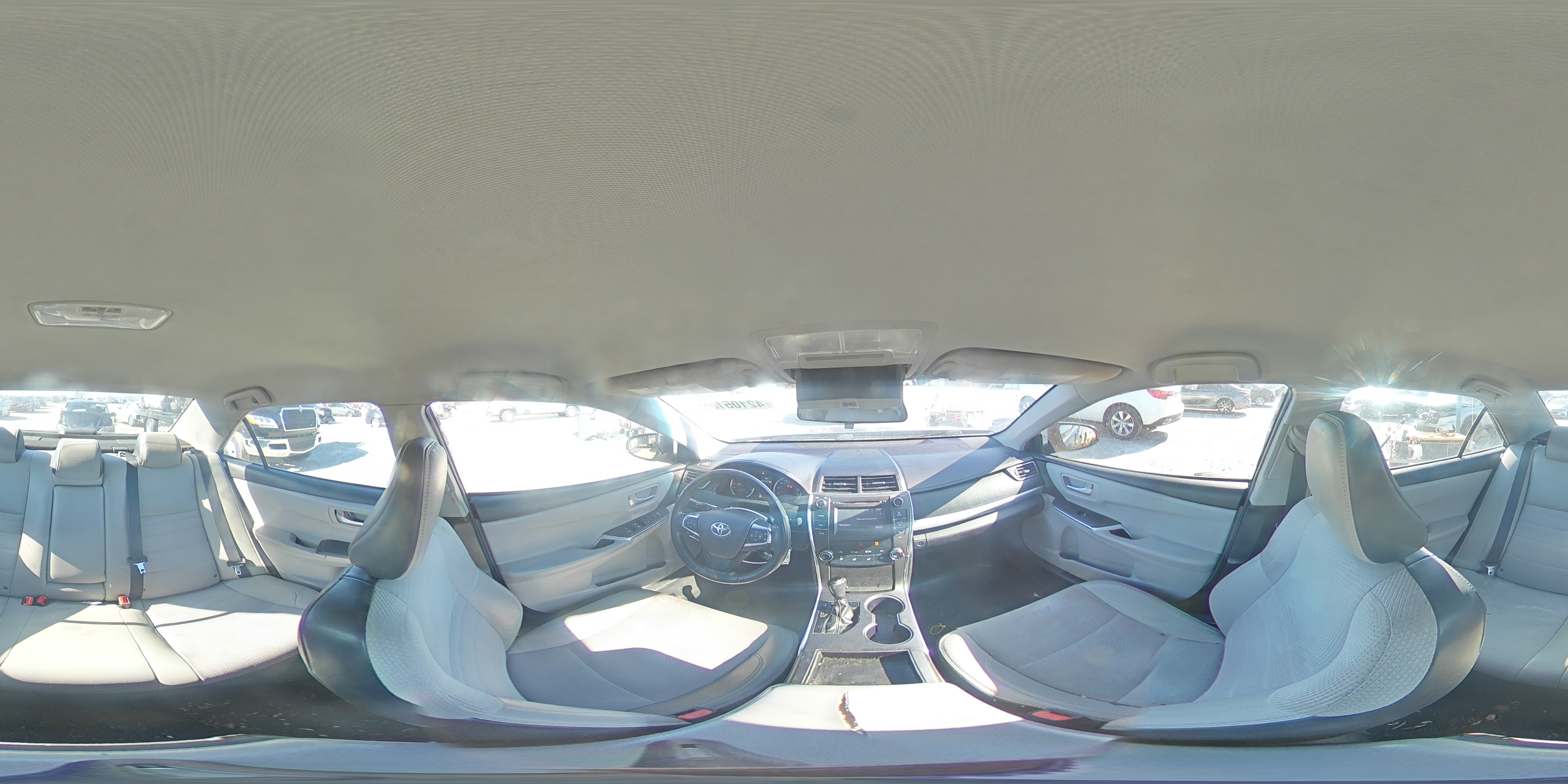 2017 Toyota Camry - Image 13