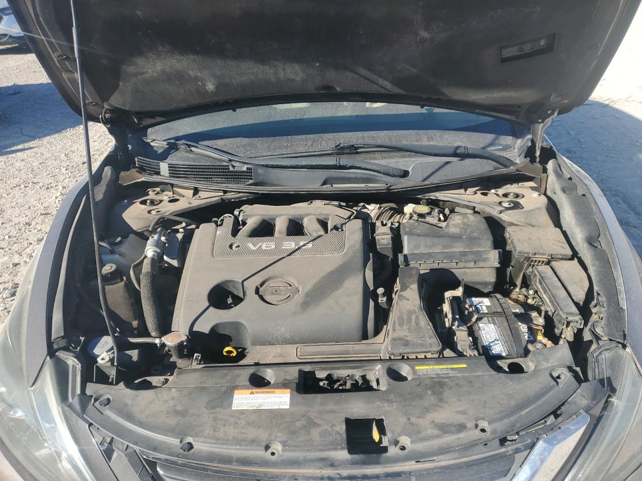2016 Nissan Altima - Image 11