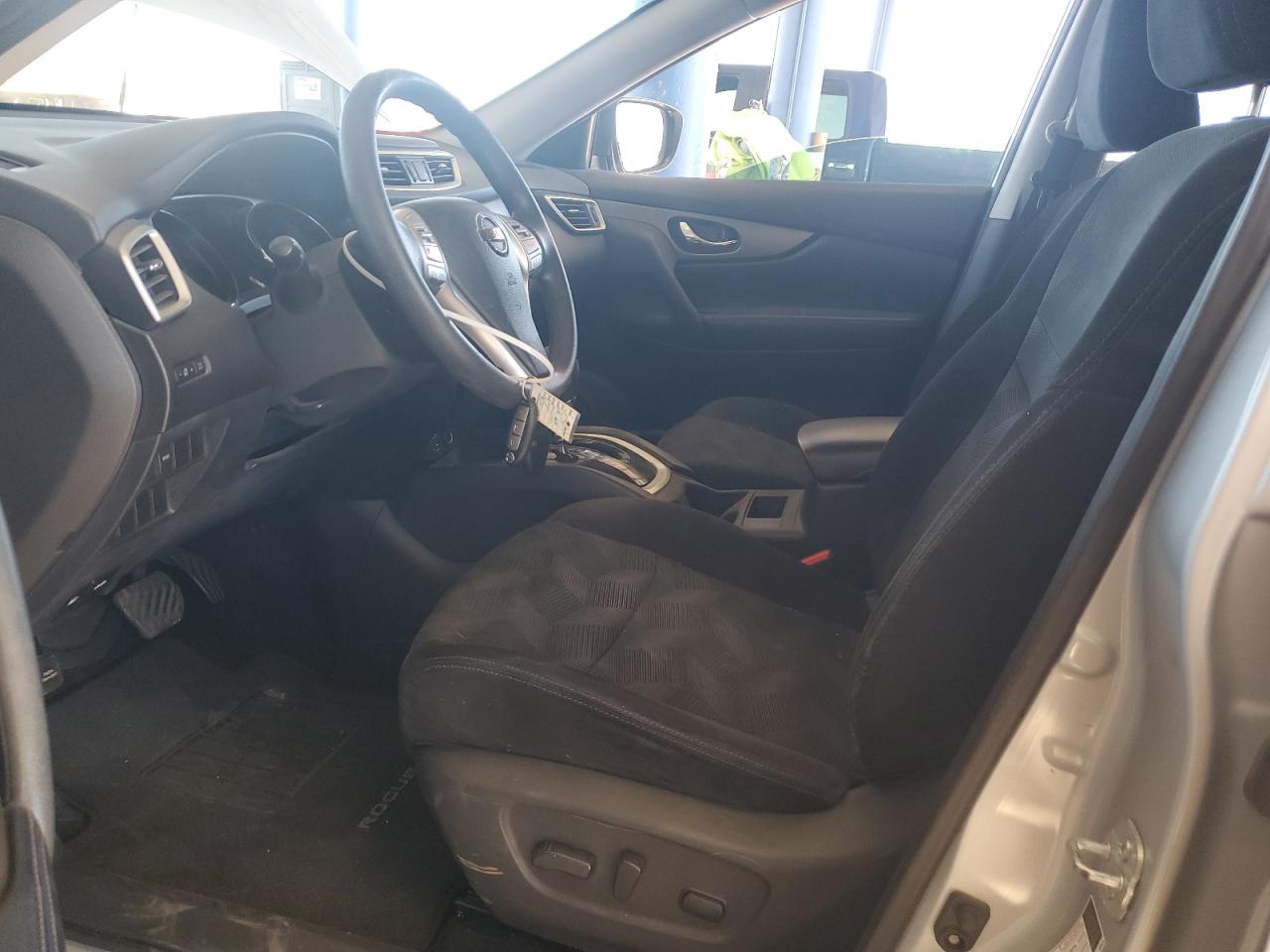 2016 Nissan Rogue - Image 7