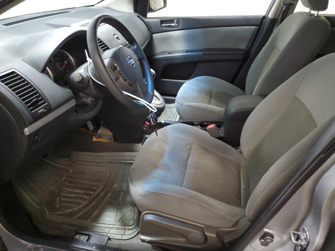 2011 Nissan Sentra - Image 7