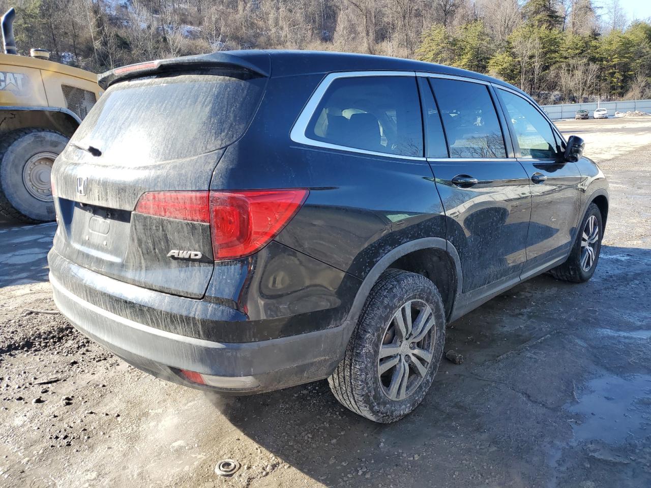 2017 Honda Pilot - Image 3
