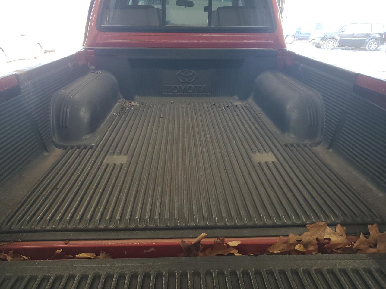 2003 Toyota Tacoma - Image 10