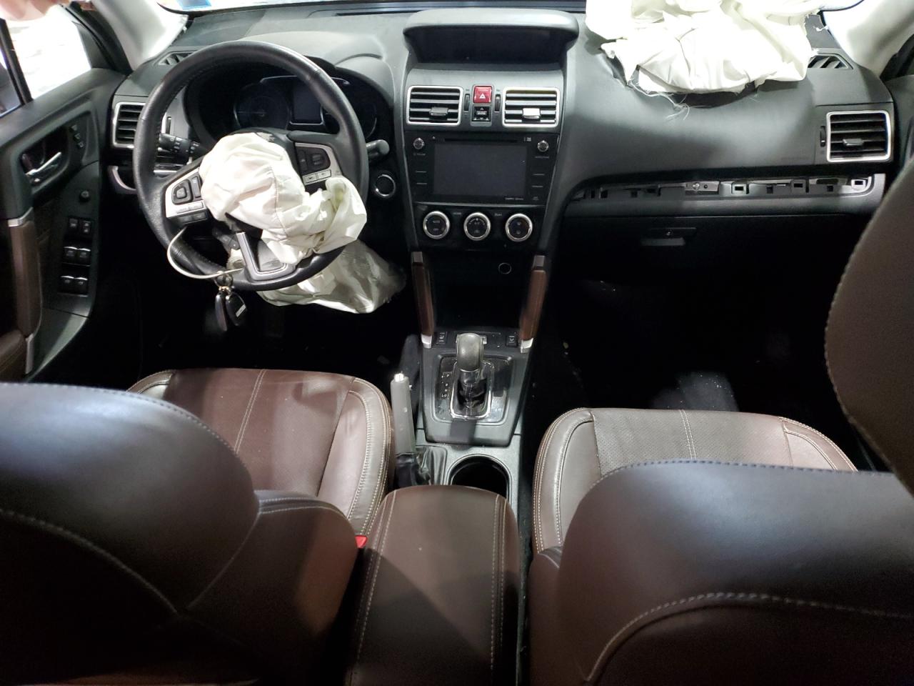 2017 Subaru Forester - Image 8
