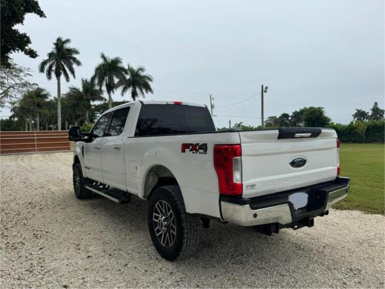 VIN 1FT7W2BT2JEB47005 2018 FORD F250 no.3