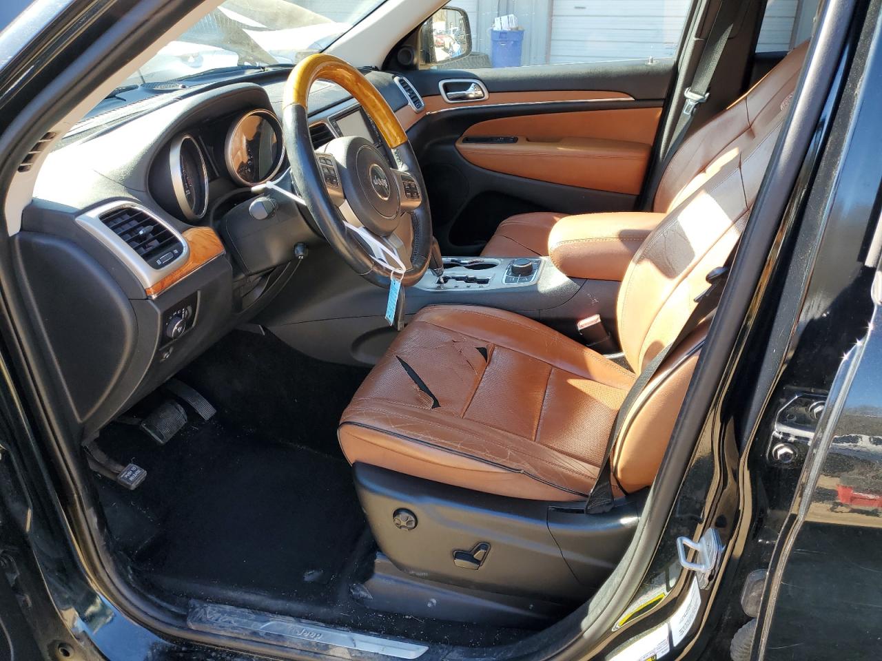 2012 Jeep Grand Cherokee - Image 7