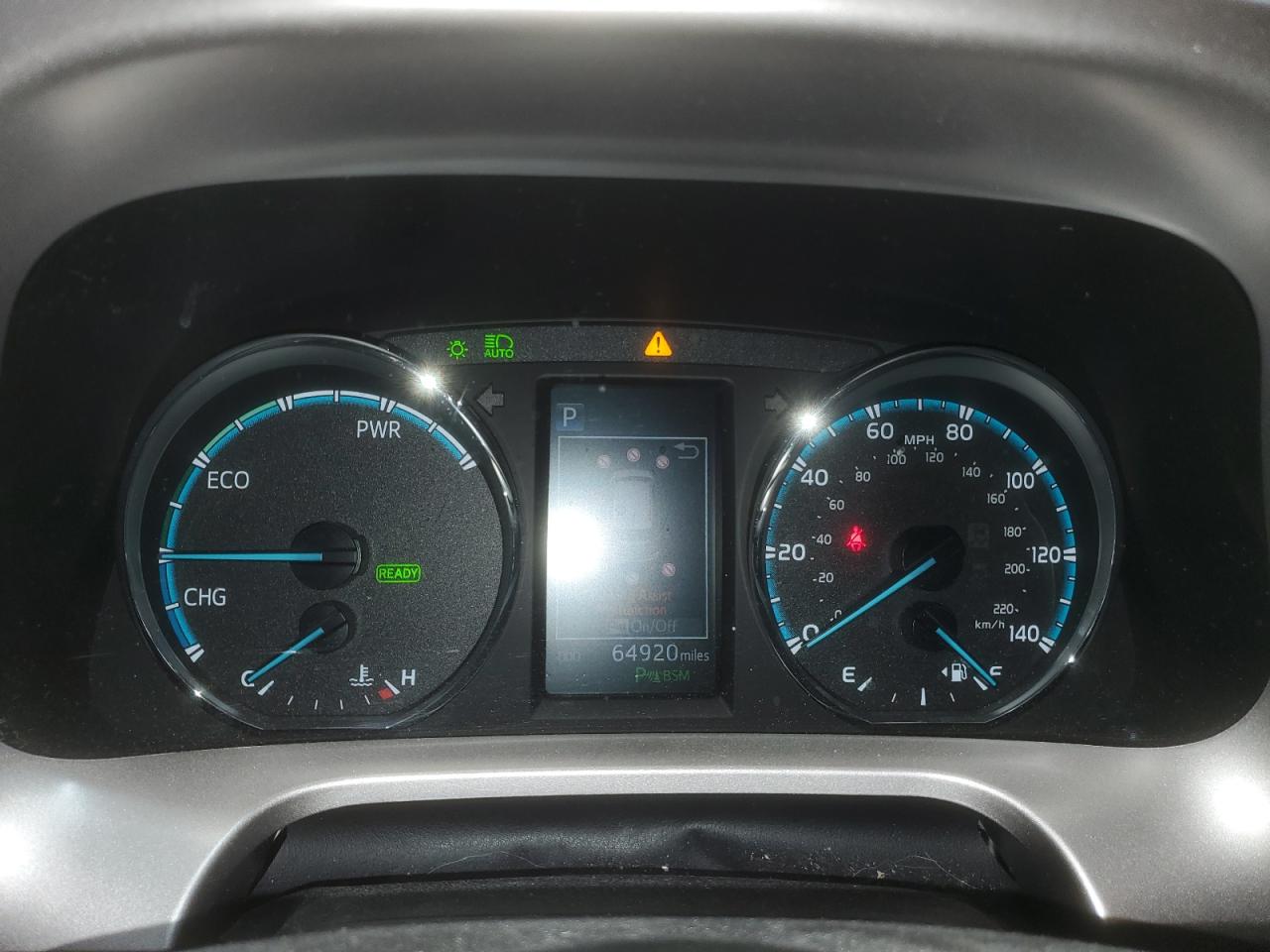 2017 Toyota RAV 4 - Image 9