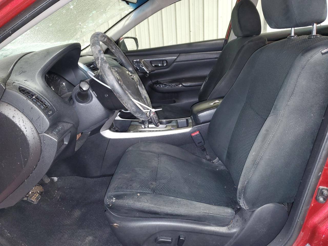 2015 Nissan Altima - Image 7