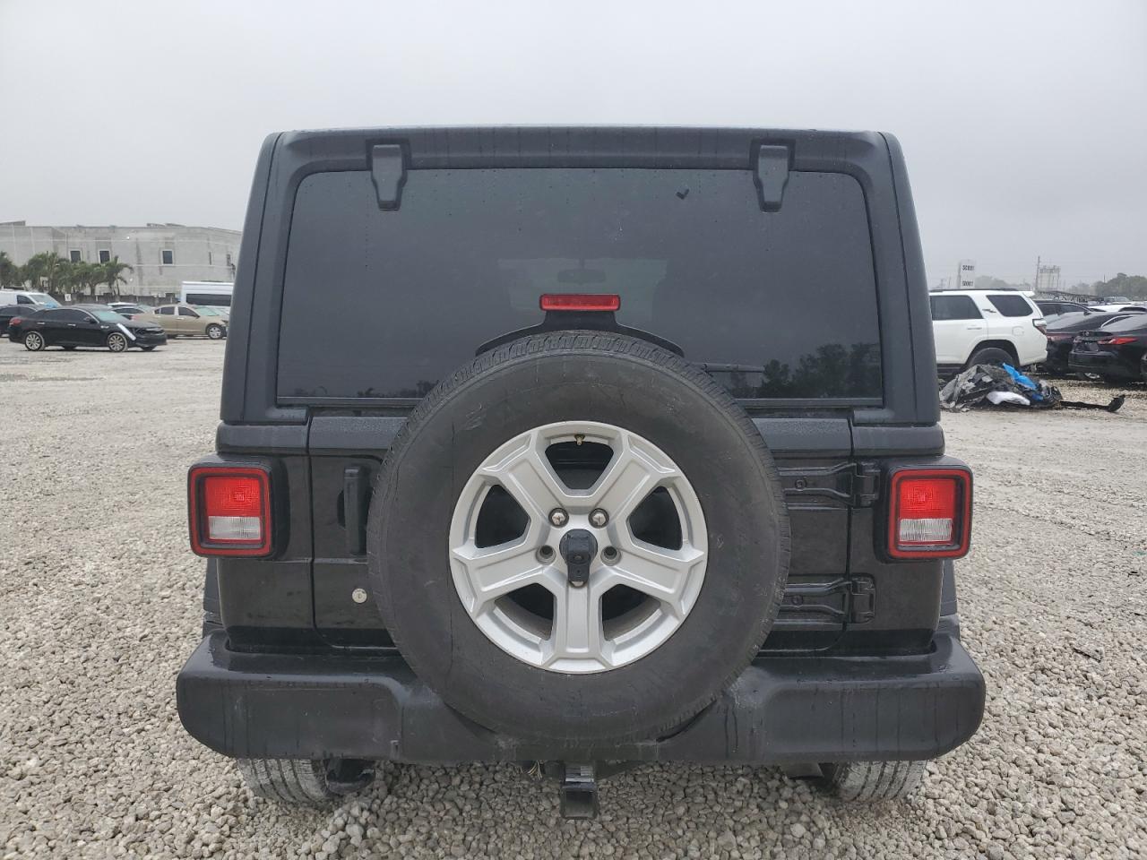 2019 Jeep Wrangler - Image 6