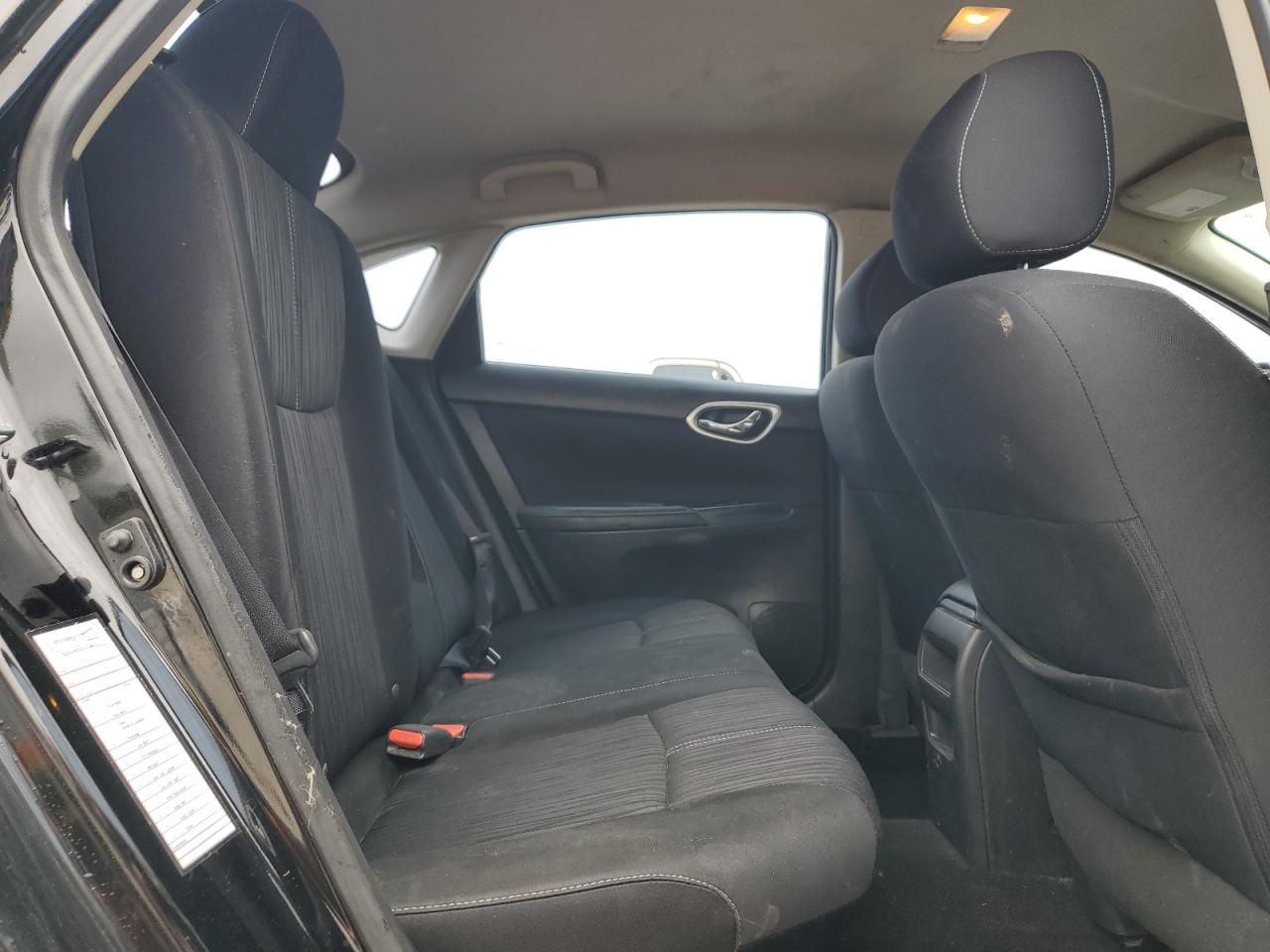 2017 Nissan Sentra - Image 10