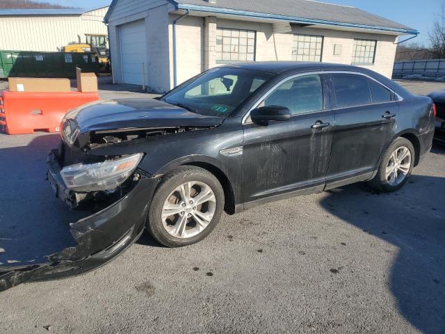 Седани FORD TAURUS 2013 Чорний